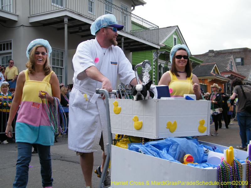 2009-Mystic-Krewe-of-Barkus-Mardi-Gras-French-Quarter-New-Orleans-Dog-Parade-Harriet-Cross-7481