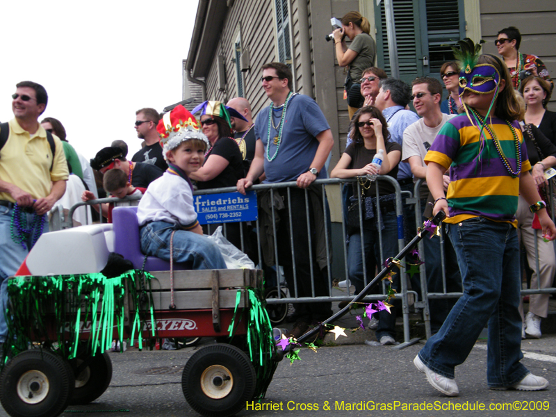 2009-Mystic-Krewe-of-Barkus-Mardi-Gras-French-Quarter-New-Orleans-Dog-Parade-Harriet-Cross-7551