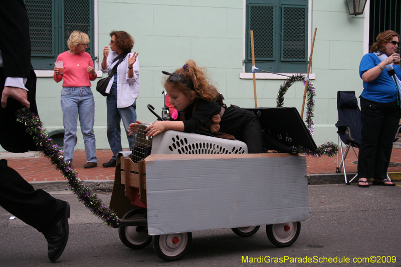 2009-Mystic-Krewe-of-Barkus-Mardi-Gras-French-Quarter-New-Orleans-Dog-Parade-0671