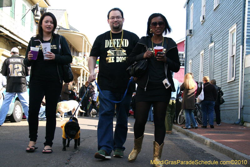 Mystic-Krewe-of-Barkus-Mardi-Gras-2010-French-Quarter-5127