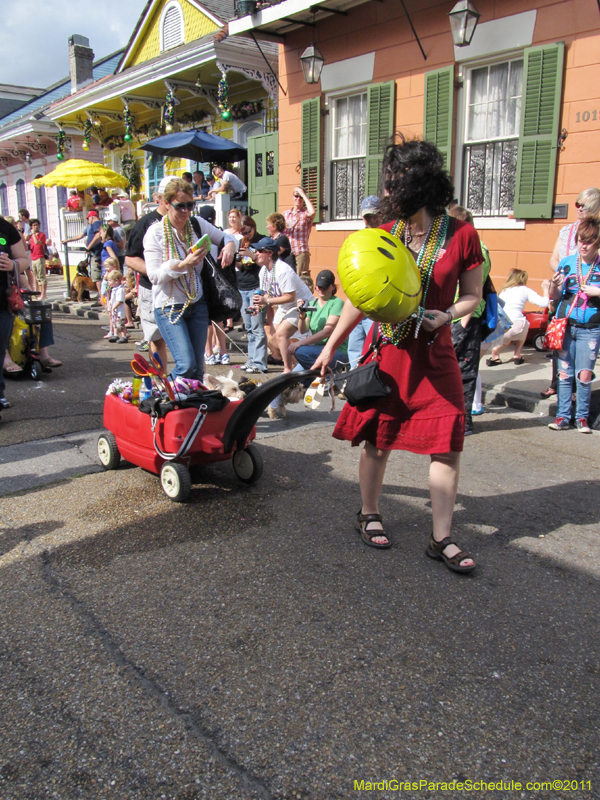 Mystic-Krewe-of-Barkus-HC-2011-0204