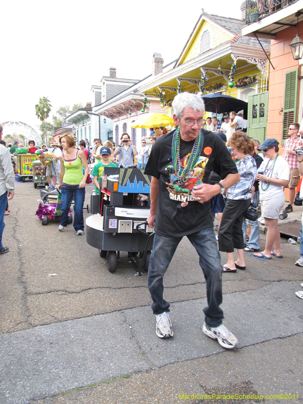 Mystic-Krewe-of-Barkus-HC-2011-0221