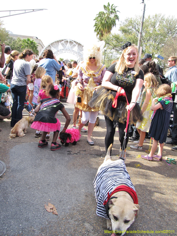 Mystic-Krewe-of-Barkus-HC-2011-0281