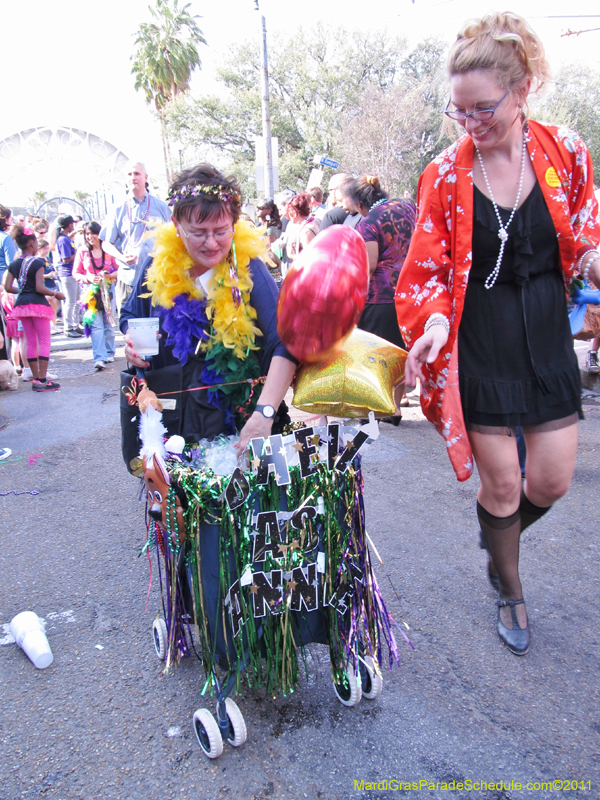 Mystic-Krewe-of-Barkus-HC-2011-0308