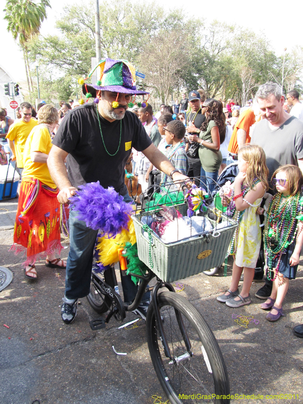 Mystic-Krewe-of-Barkus-HC-2011-0326