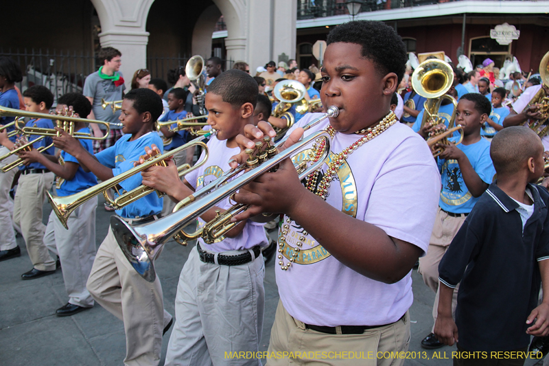 Mystic-Krewe-of-Barkus-2013-1635