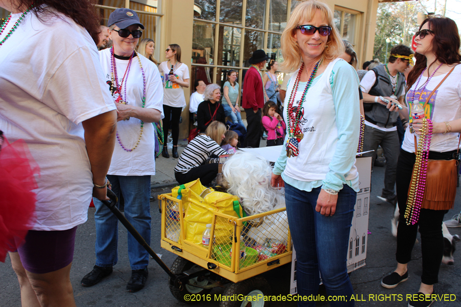 2016-Mystic-Krewe-of-Barkus-hc005487