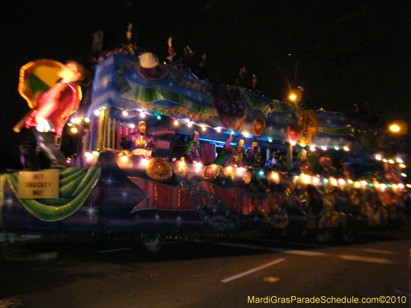 Krewe-of-Caesar-2010-Metairie-Mardi-Gras-8004