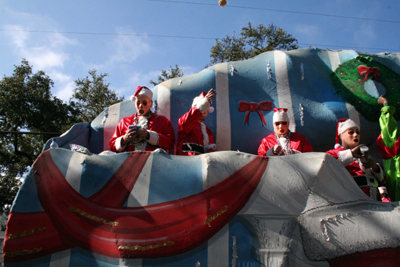 2008-Krewe-of-Carrollton-Mardi-Gras-2008-New-Orleans-0144