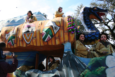 2008-Krewe-of-Carrollton-Mardi-Gras-2008-New-Orleans-0147