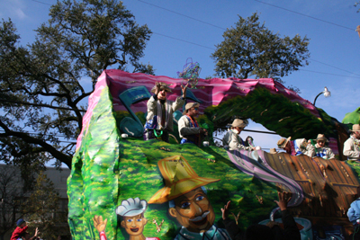 2008-Krewe-of-Carrollton-Mardi-Gras-2008-New-Orleans-0201