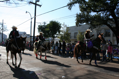 2008-Krewe-of-Carrollton-Mardi-Gras-2008-New-Orleans-0270