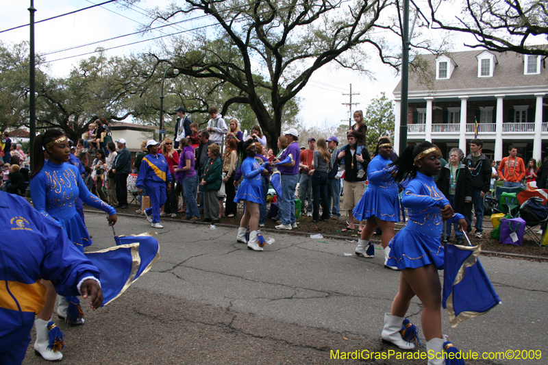 Krewe-of-Carrollton-2009-Mardi-Gras-New-Orleans-Louisiana-0177