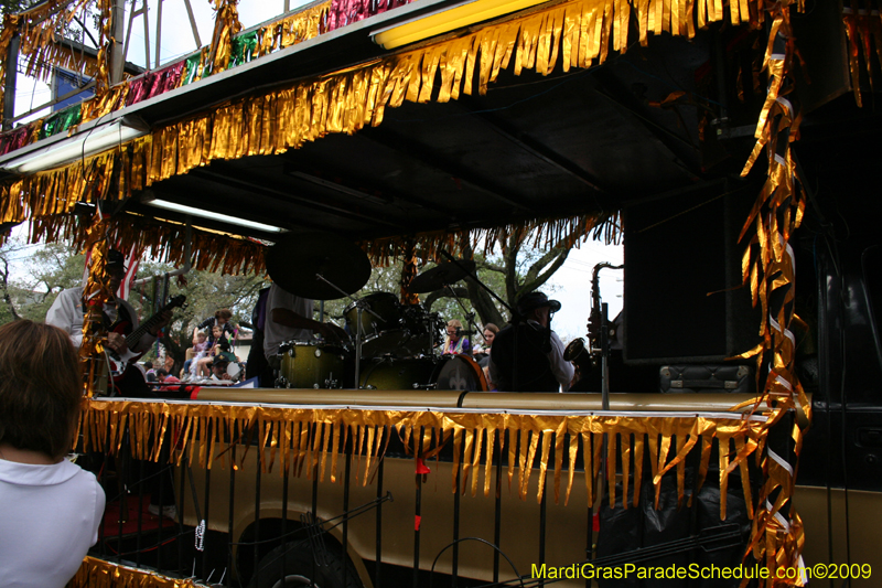 Krewe-of-Carrollton-2009-Mardi-Gras-New-Orleans-Louisiana-0187