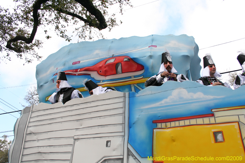 Krewe-of-Carrollton-2009-Mardi-Gras-New-Orleans-Louisiana-0198