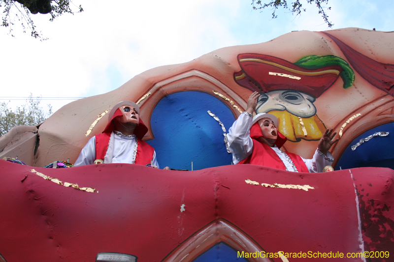 Krewe-of-Carrollton-2009-Mardi-Gras-New-Orleans-Louisiana-0208