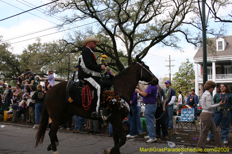 Krewe-of-Carrollton-2009-Mardi-Gras-New-Orleans-Louisiana-0215