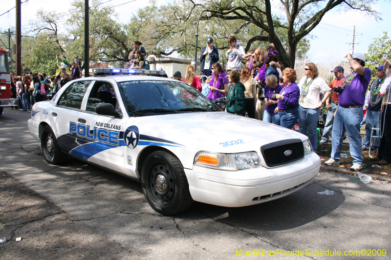 Krewe-of-Carrollton-2009-Mardi-Gras-New-Orleans-Louisiana-0228