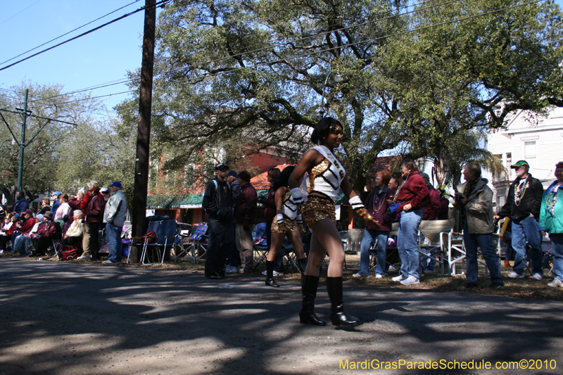 Krewe-of-Carrollton-New-Orleans-Mardi-Gras-4537