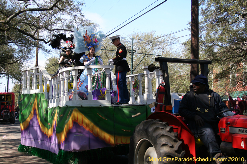 Krewe-of-Carrollton-New-Orleans-Mardi-Gras-4542