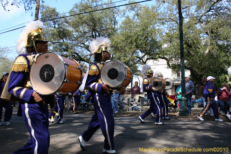 Krewe-of-Carrollton-New-Orleans-Mardi-Gras-4570