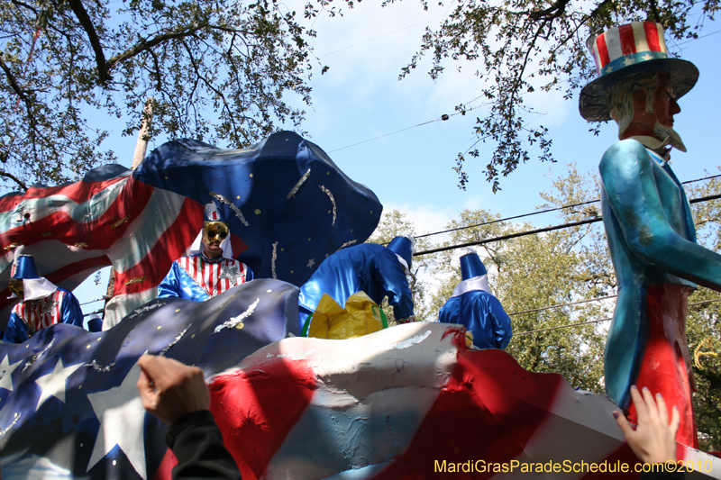 Krewe-of-Carrollton-New-Orleans-Mardi-Gras-4615