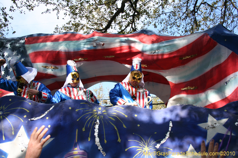 Krewe-of-Carrollton-New-Orleans-Mardi-Gras-4616