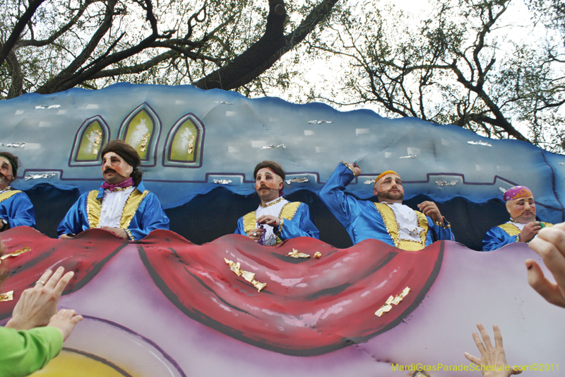 Krewe-of-Carrollton-2011-0190