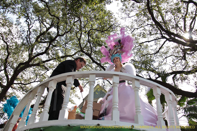 Krewe-of-Carrollton-2013-1185