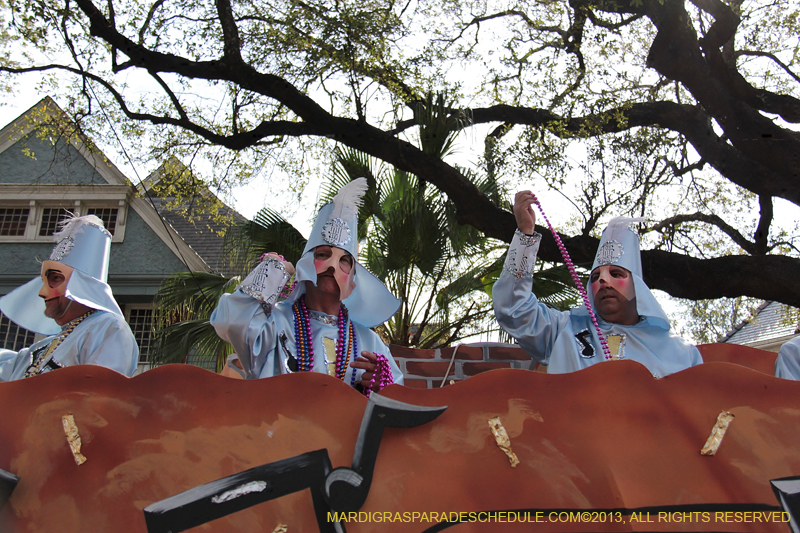 Krewe-of-Carrollton-2013-1252