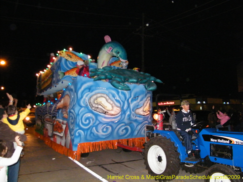 Krewe-of-Centurions-Metairie-2009-Mardi-Gras-Harriet-Cross-8142