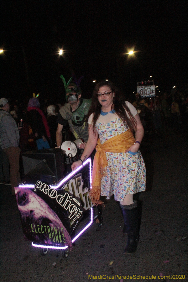 Int-Krewe-of-Chewbacchus-2020-00769