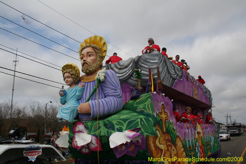 Krewe-of-Choctaw-2009-Westbank-Mardi-Gras-0198