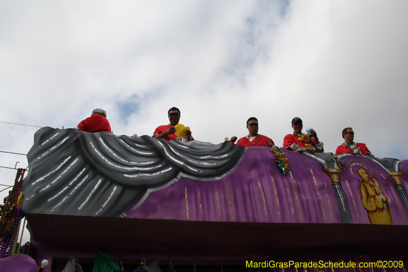 Krewe-of-Choctaw-2009-Westbank-Mardi-Gras-0200