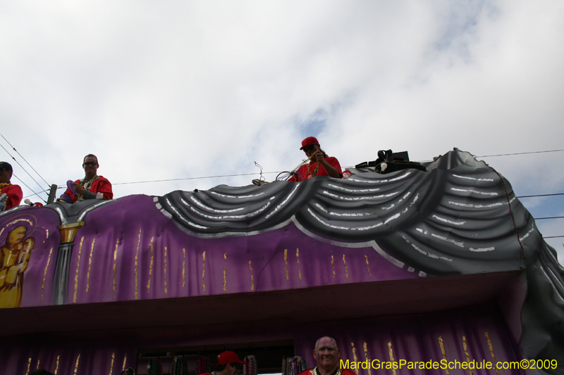 Krewe-of-Choctaw-2009-Westbank-Mardi-Gras-0204