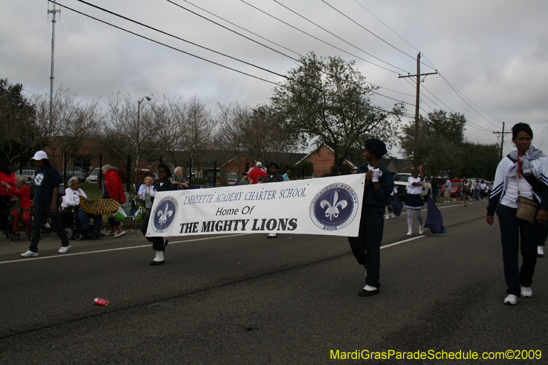 Krewe-of-Choctaw-2009-Westbank-Mardi-Gras-0209