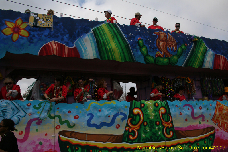 Krewe-of-Choctaw-2009-Westbank-Mardi-Gras-0217