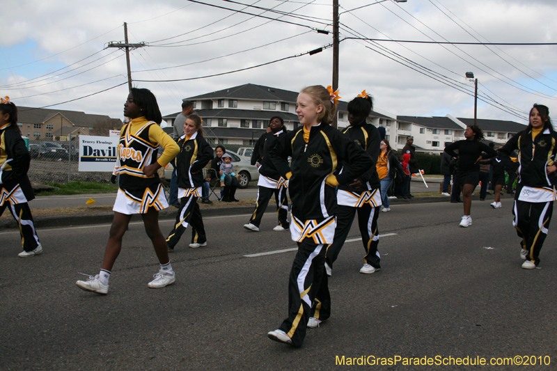 Krewe-of-Choctaw-2010-Mardi-Gras-Westbank-3054