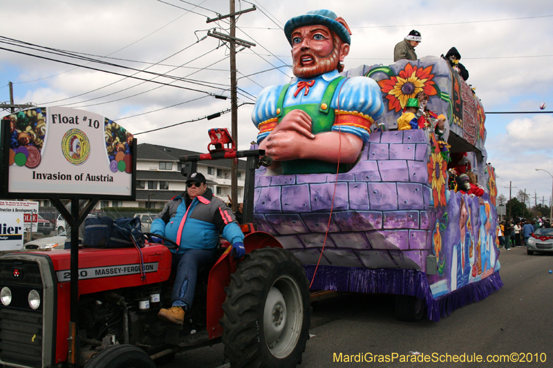 Krewe-of-Choctaw-2010-Mardi-Gras-Westbank-3092