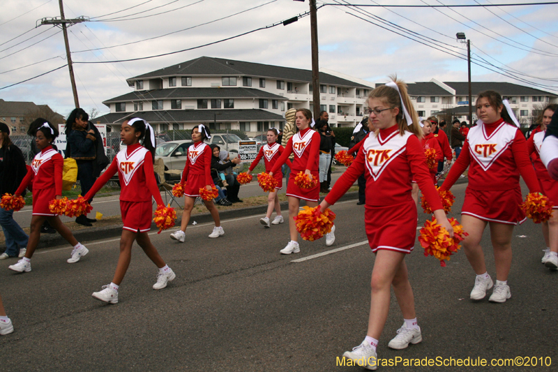 Krewe-of-Choctaw-2010-Mardi-Gras-Westbank-3109