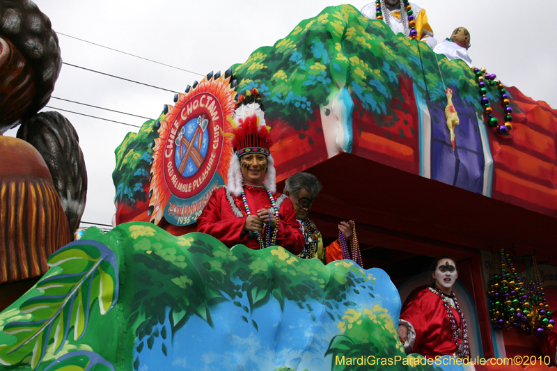 Krewe-of-Choctaw-2010-Mardi-Gras-Westbank-3123