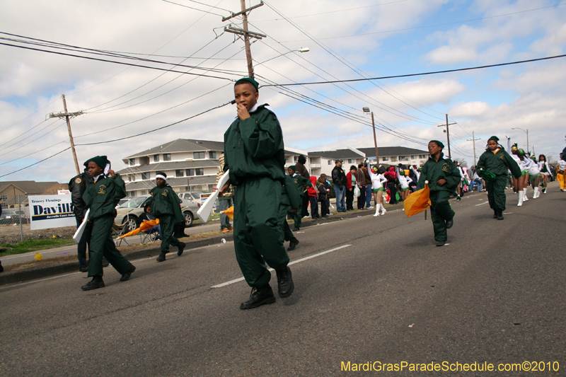 Krewe-of-Choctaw-2010-Mardi-Gras-Westbank-3130