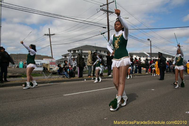 Krewe-of-Choctaw-2010-Mardi-Gras-Westbank-3133