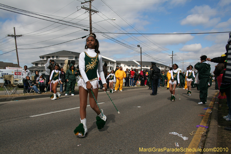 Krewe-of-Choctaw-2010-Mardi-Gras-Westbank-3134