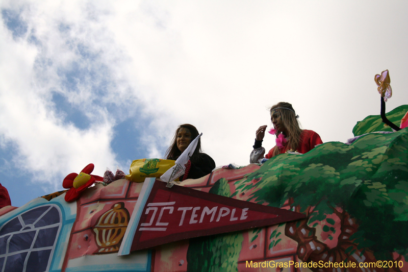 Krewe-of-Choctaw-2010-Mardi-Gras-Westbank-3178