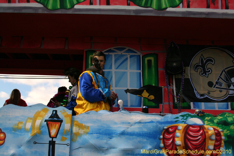 Krewe-of-Choctaw-2010-Mardi-Gras-Westbank-3190