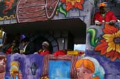 Krewe-of-Choctaw-2010-Mardi-Gras-Westbank-3096