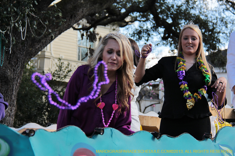 Krewe-of-Choctaw-2013-1110