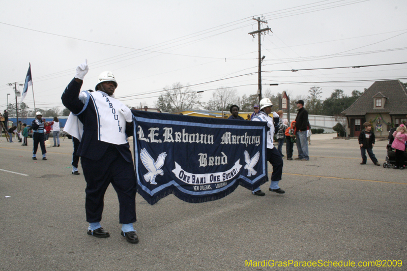 Krewe-of-Claude-Slidell-Mardi-Gras-2009-0171