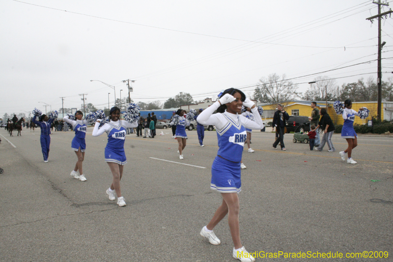 Krewe-of-Claude-Slidell-Mardi-Gras-2009-0186